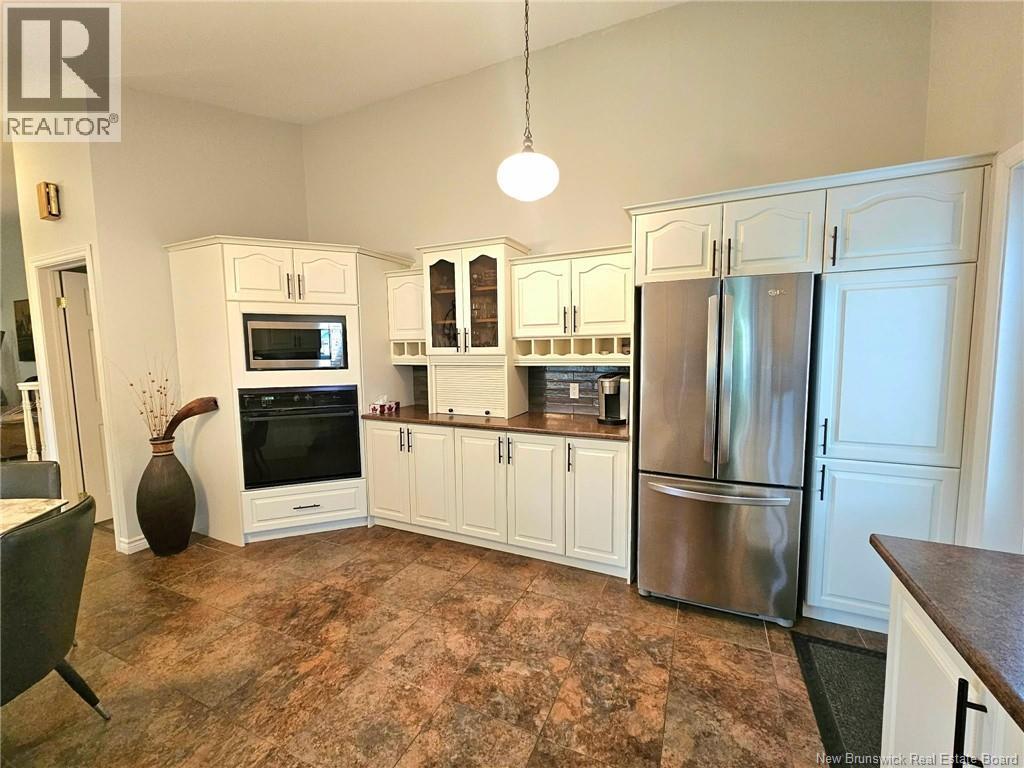 251 Landry, Beresford, New Brunswick  E8K 1G9 - Photo 21 - NB148226