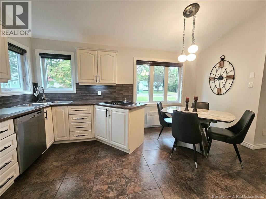 251 Landry, Beresford, New Brunswick  E8K 1G9 - Photo 22 - NB148226