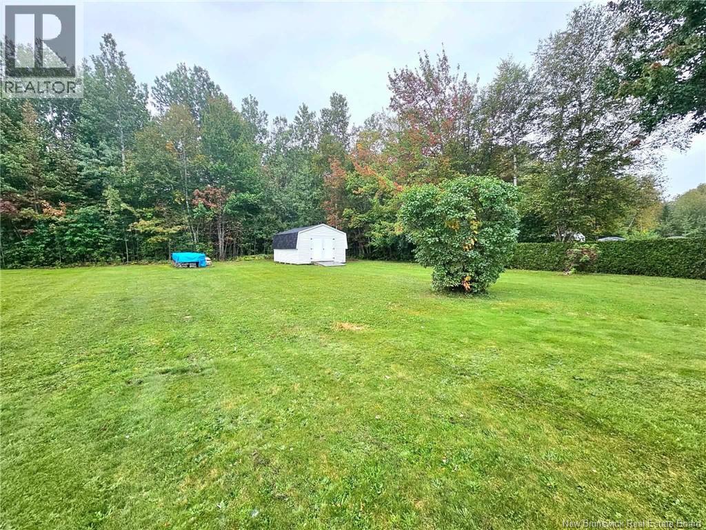251 Landry, Beresford, New Brunswick  E8K 1G9 - Photo 12 - NB148226