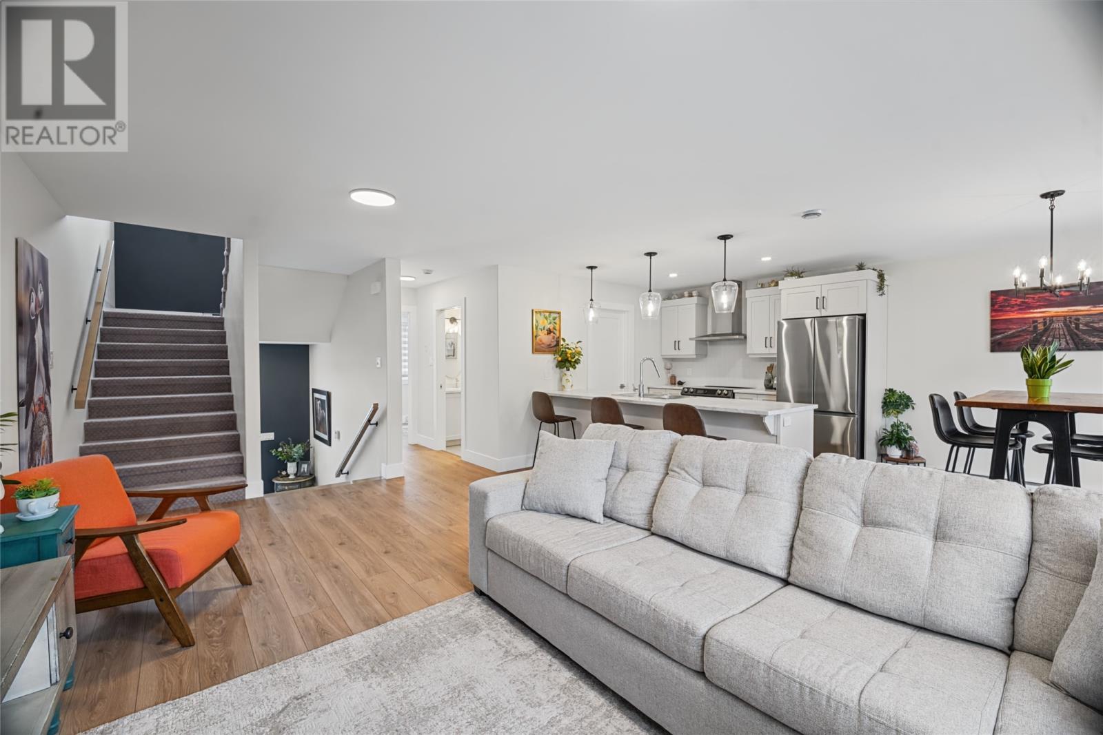 42 Trenton Drive, Paradise — photo 8