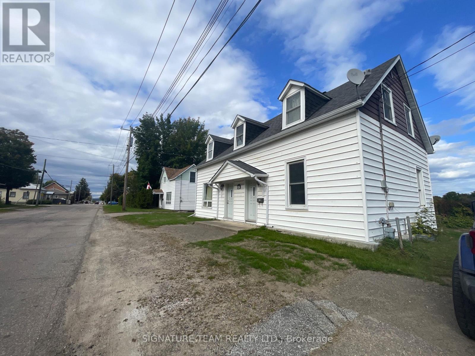 387 Moffat Street, Pembroke, Ontario K8A 3X8 - Photo 2 - X13808318
