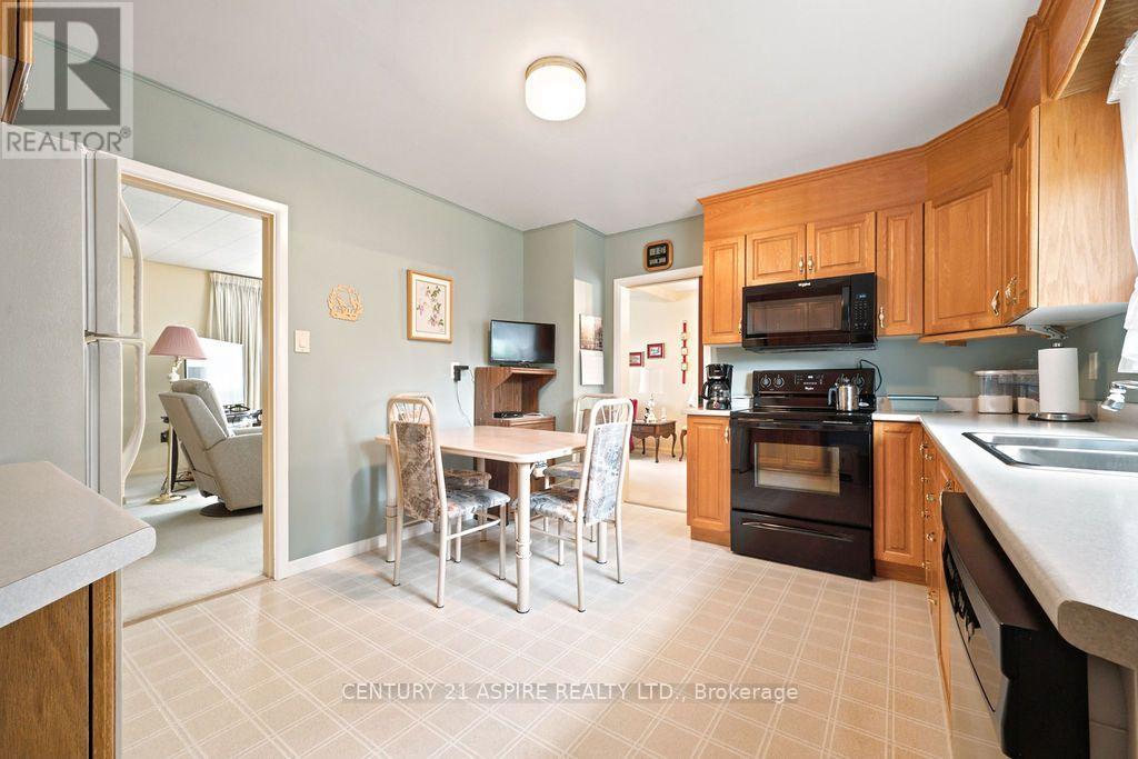 13 Herman Street, Petawawa, Ontario  K8H 1W1 - Photo 13 - X13808374
