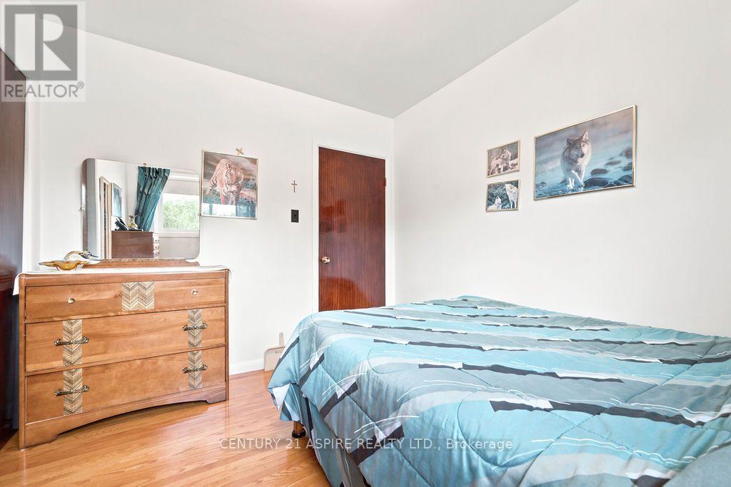 13 Herman Street, Petawawa, Ontario  K8H 1W1 - Photo 20 - X13808374