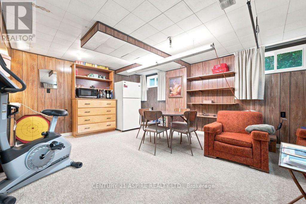 13 Herman Street, Petawawa, Ontario  K8H 1W1 - Photo 32 - X13808374