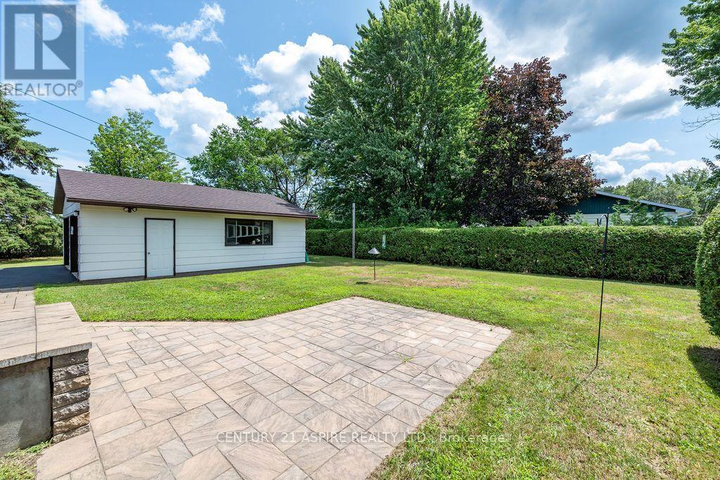 13 Herman Street, Petawawa, Ontario  K8H 1W1 - Photo 38 - X13808374