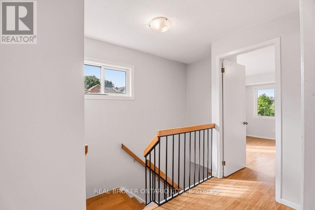 1127 Avignon Court, Ottawa, Ontario  K1C 2M2 - Photo 14 - X13808372