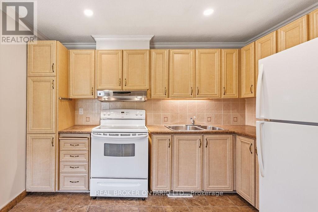 1127 Avignon Court, Ottawa, Ontario  K1C 2M2 - Photo 6 - X13808372