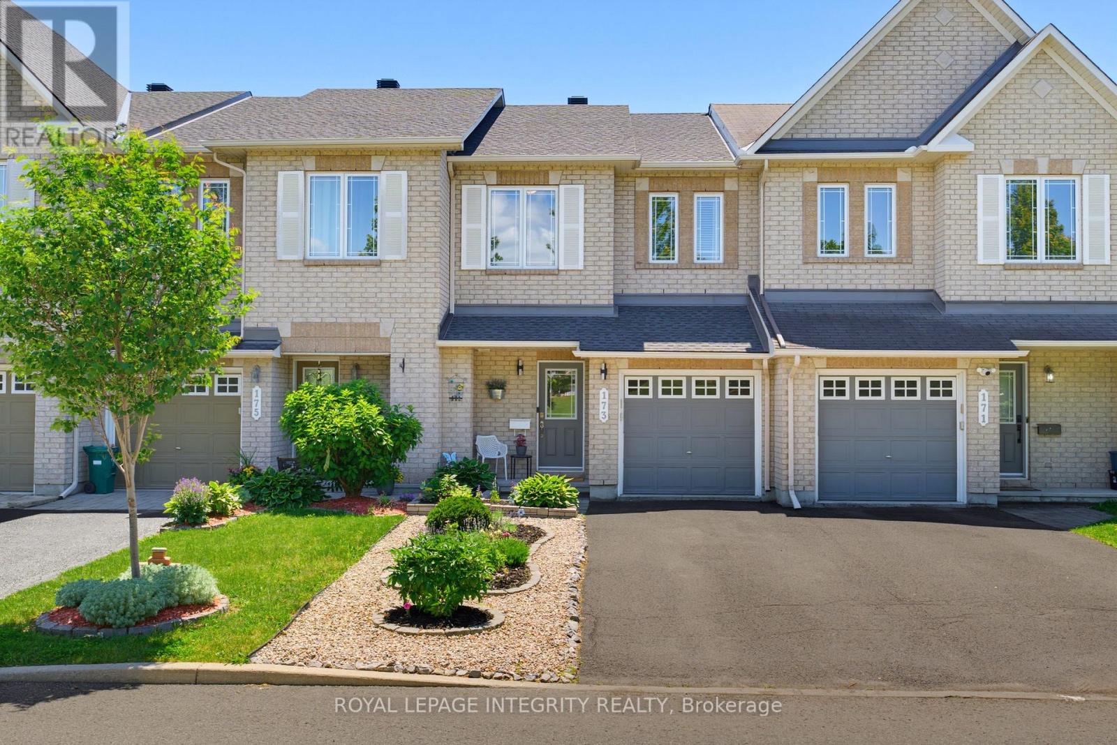 173 Silvermoon Crescent, Ottawa, Ontario K4A 0P6 - Photo 3 - X13808412