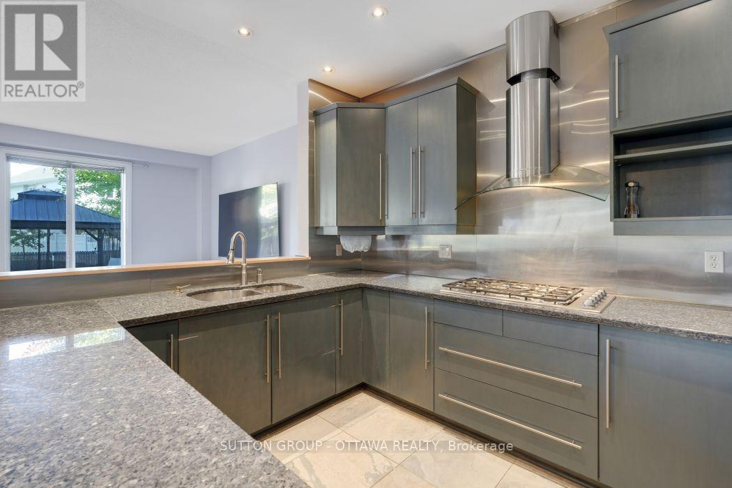 5 Escade Drive, Ottawa, Ontario K2G 6R9 - Photo 12 - X13808414