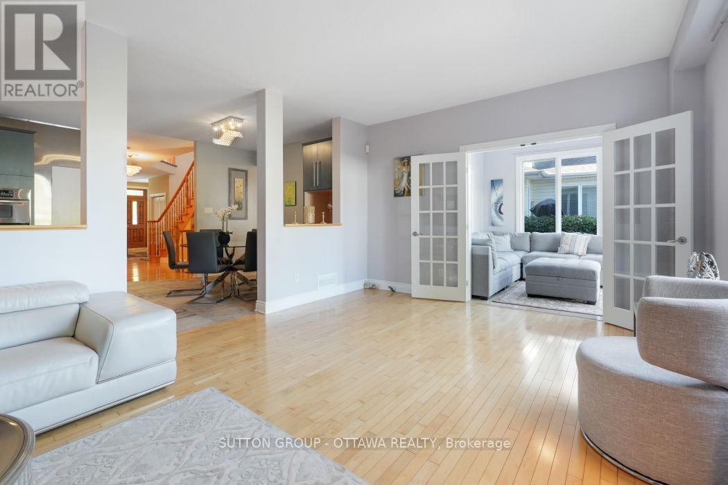 5 Escade Drive, Ottawa, Ontario K2G 6R9 - Photo 18 - X13808414