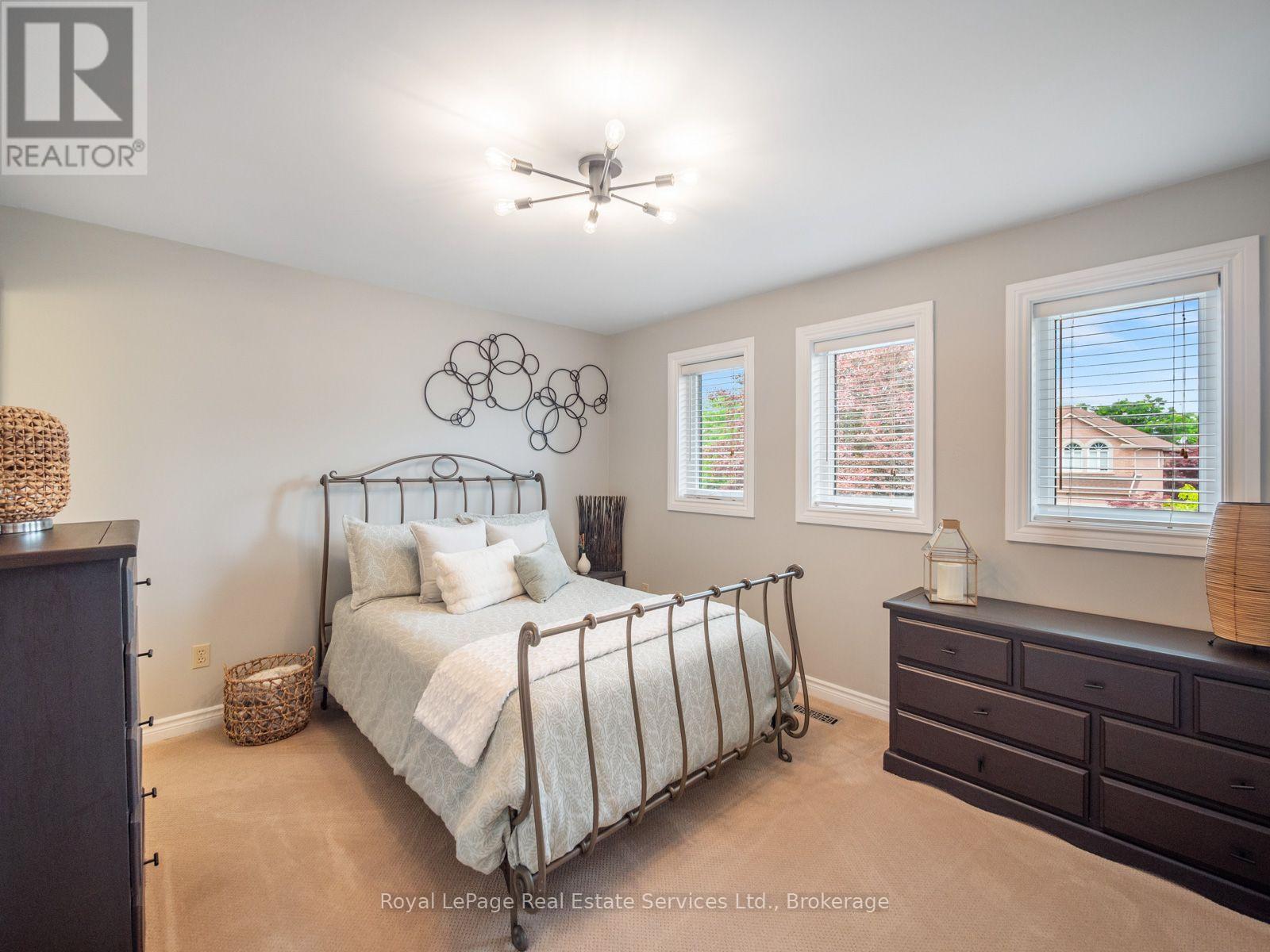 1478 Creekwood Trail, Oakville, Ontario  L6H 6E6 - Photo 30 - W13808464