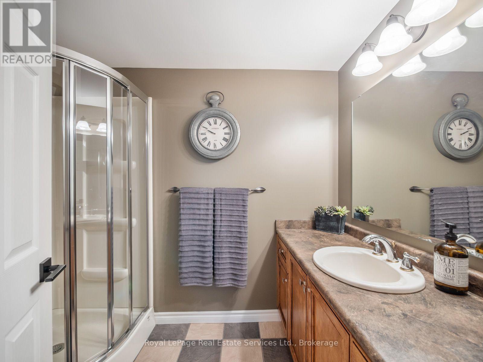 1478 Creekwood Trail, Oakville, Ontario  L6H 6E6 - Photo 40 - W13808464