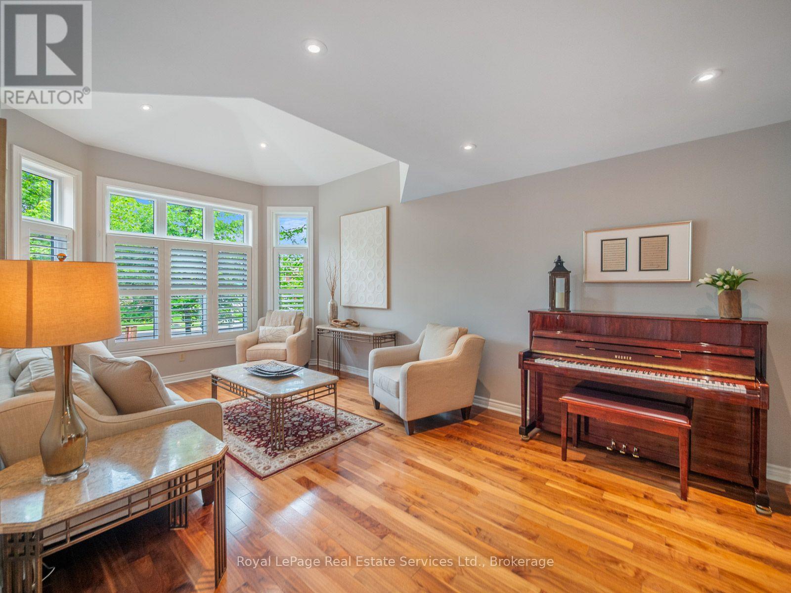 1478 Creekwood Trail, Oakville, Ontario  L6H 6E6 - Photo 7 - W13808464