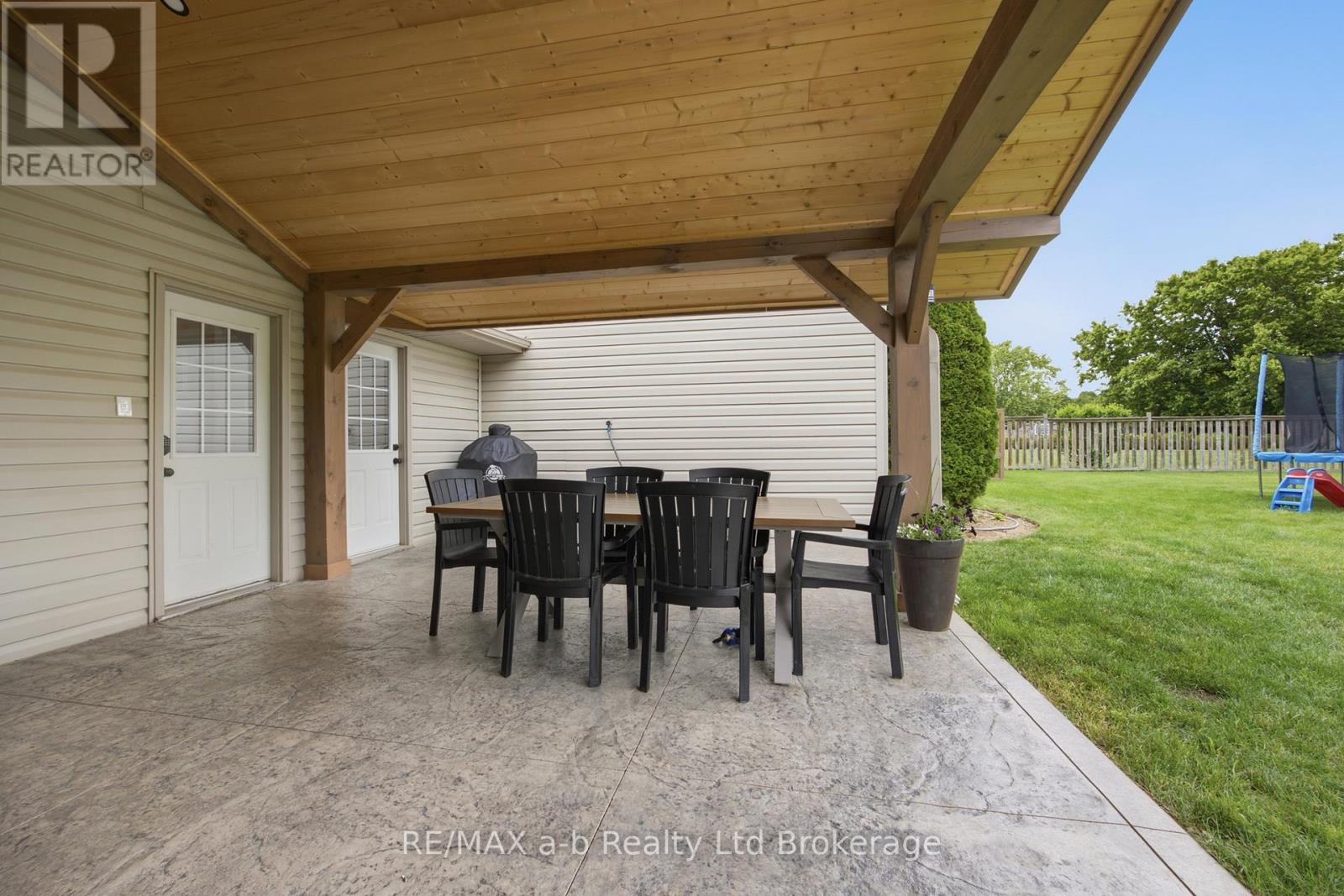 6744 Hacienda Road, Malahide, Ontario  N5H 2R5 - Photo 7 - X13808210