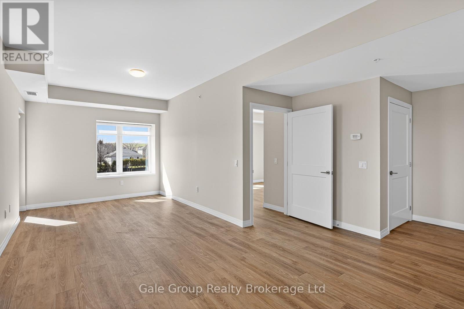 414 - 785 Southwood Way, Woodstock, Ontario  N4V 1G5 - Photo 5 - X13808304