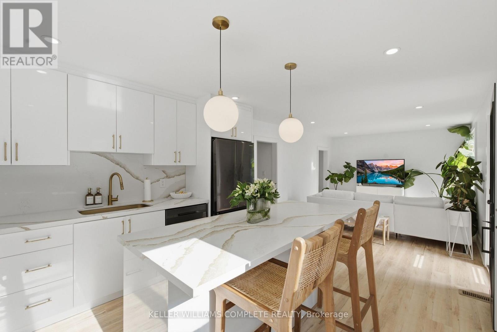 409 Ontario Street, Grimsby (Grimsby Beach), Ontario L3M 3H6 - Photo 11 - X13808270