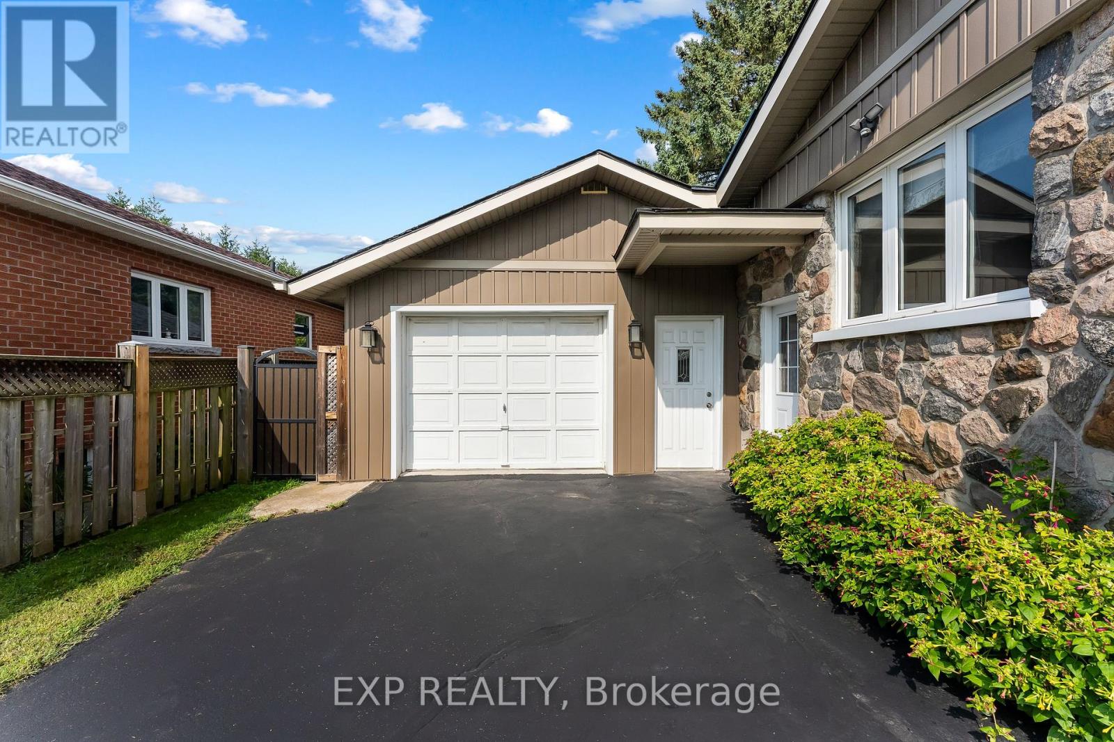 2753 St Paul Avenue, Niagara Falls, Ontario  L2J 2L3 - Photo 4 - X13808314
