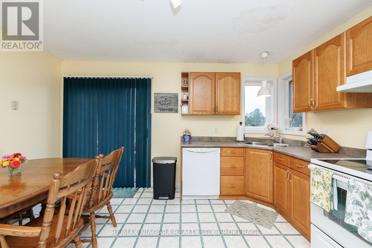 3626 Hill Street, Fort Erie (Stevensville), Ontario L0S 1S0 - Photo 9 - X13808460