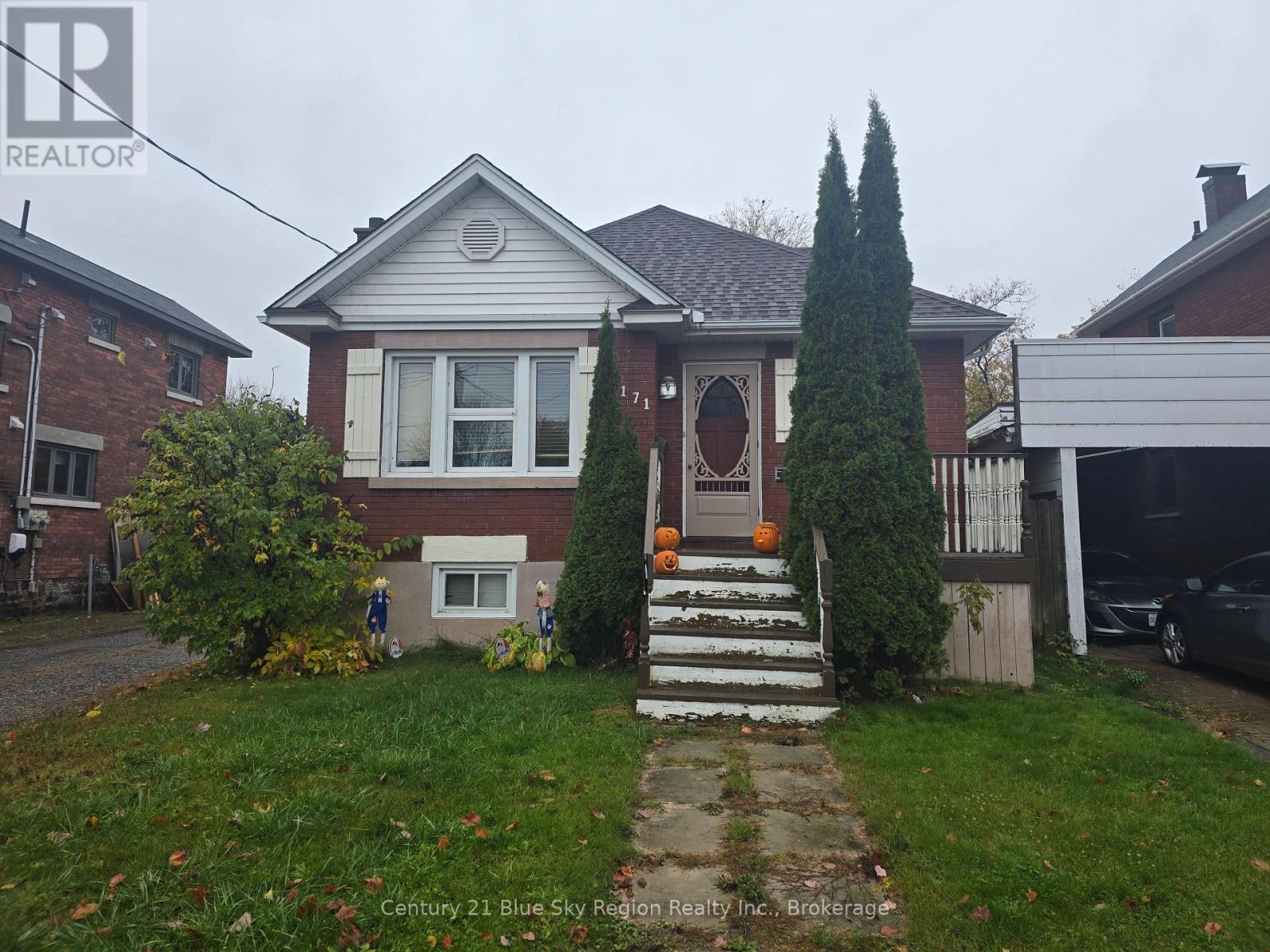 171 FIFTH AVENUE W, North Bay, Ontario