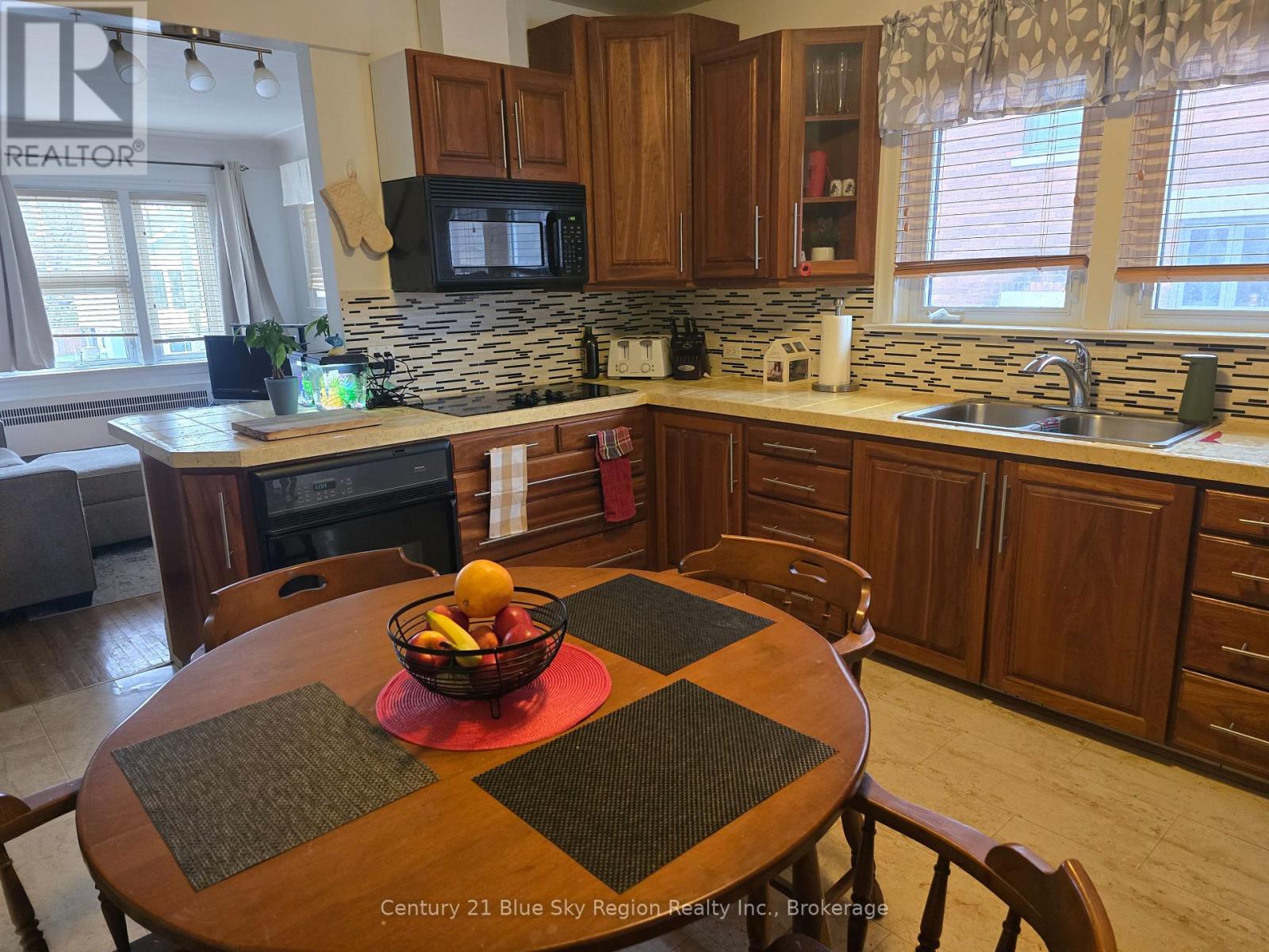 171 Fifth Avenue W, North Bay, Ontario  P1B 3N4 - Photo 7 - X13808214
