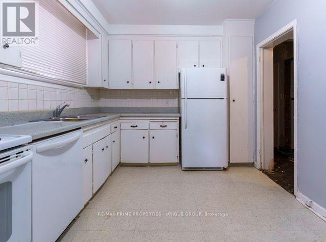 47-51 Heath Street E, Toronto, Ontario  M4T 1S2 - Photo 4 - C13808242