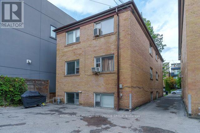 47 Heath Street E, Toronto, Ontario  M4T 1S2 - Photo 9 - C13808254