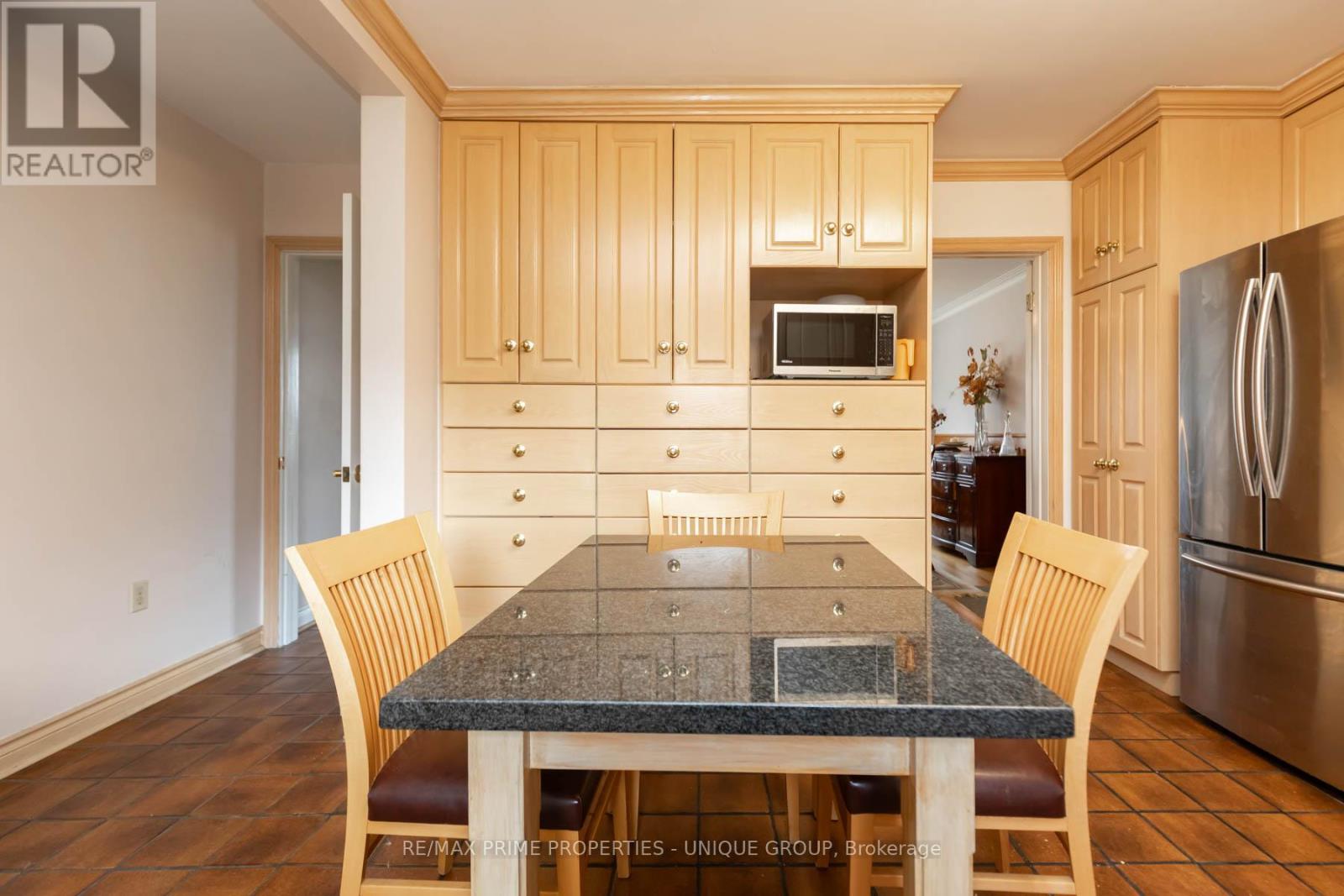 173 Ridley Boulevard, Toronto, Ontario  M5M 3M4 - Photo 14 - C13808256
