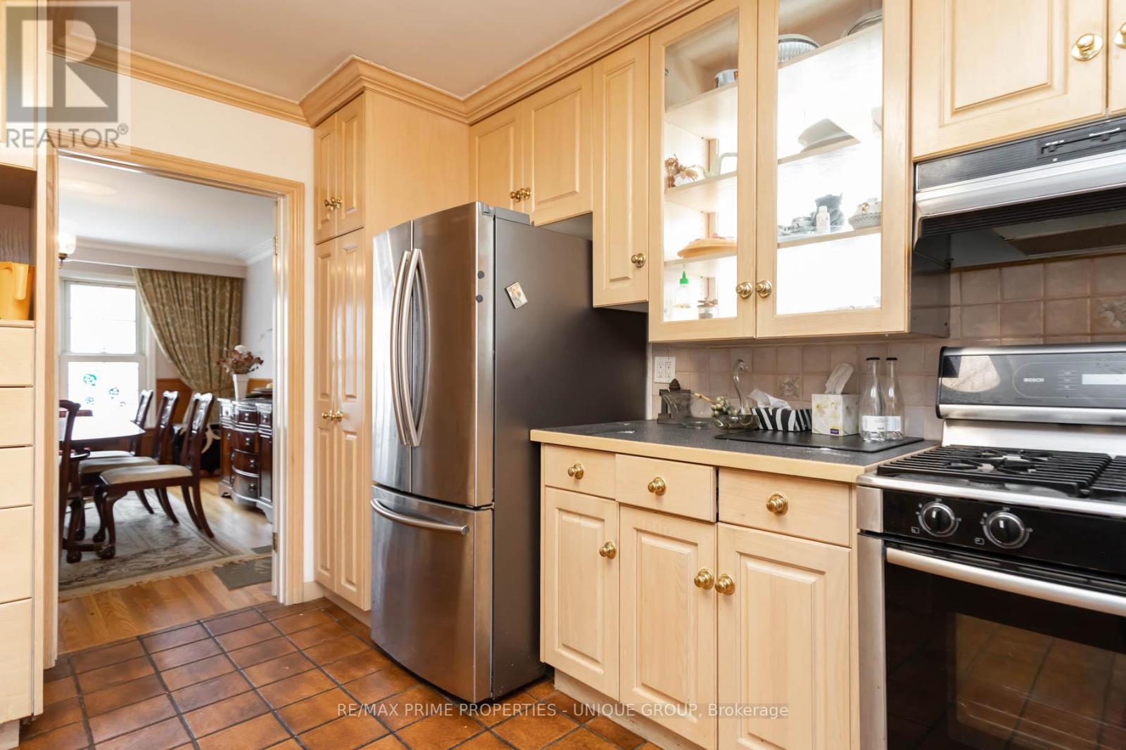173 Ridley Boulevard, Toronto, Ontario  M5M 3M4 - Photo 15 - C13808256