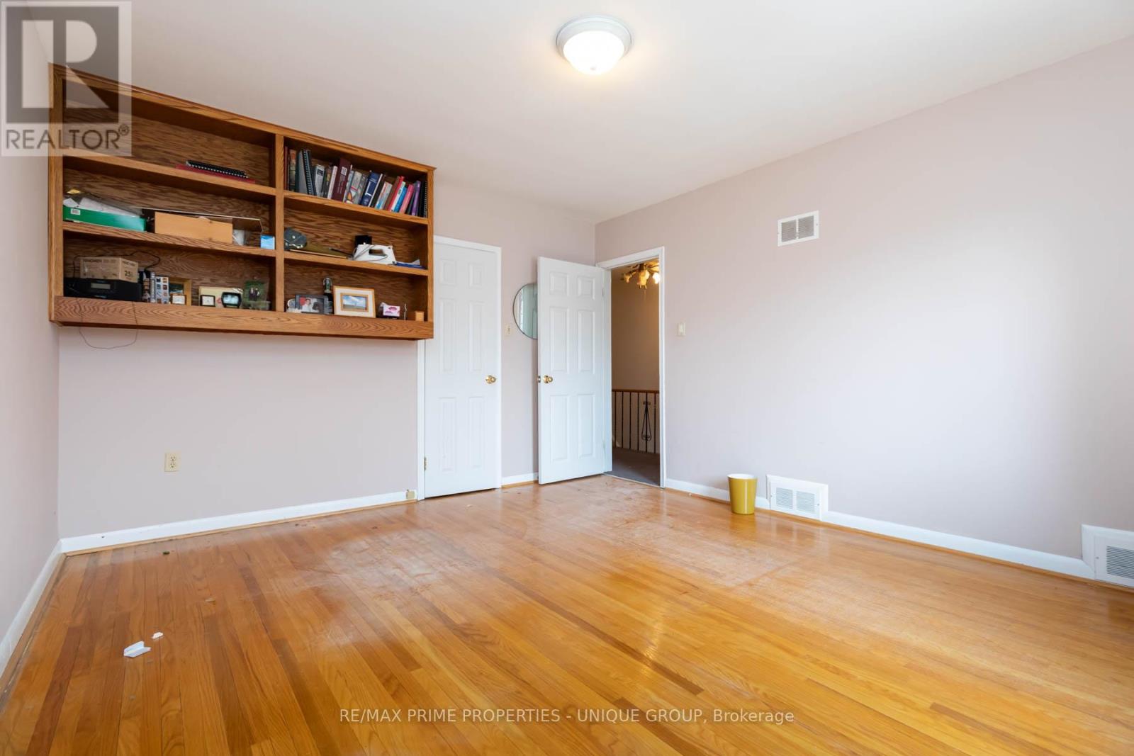 173 Ridley Boulevard, Toronto, Ontario  M5M 3M4 - Photo 30 - C13808256