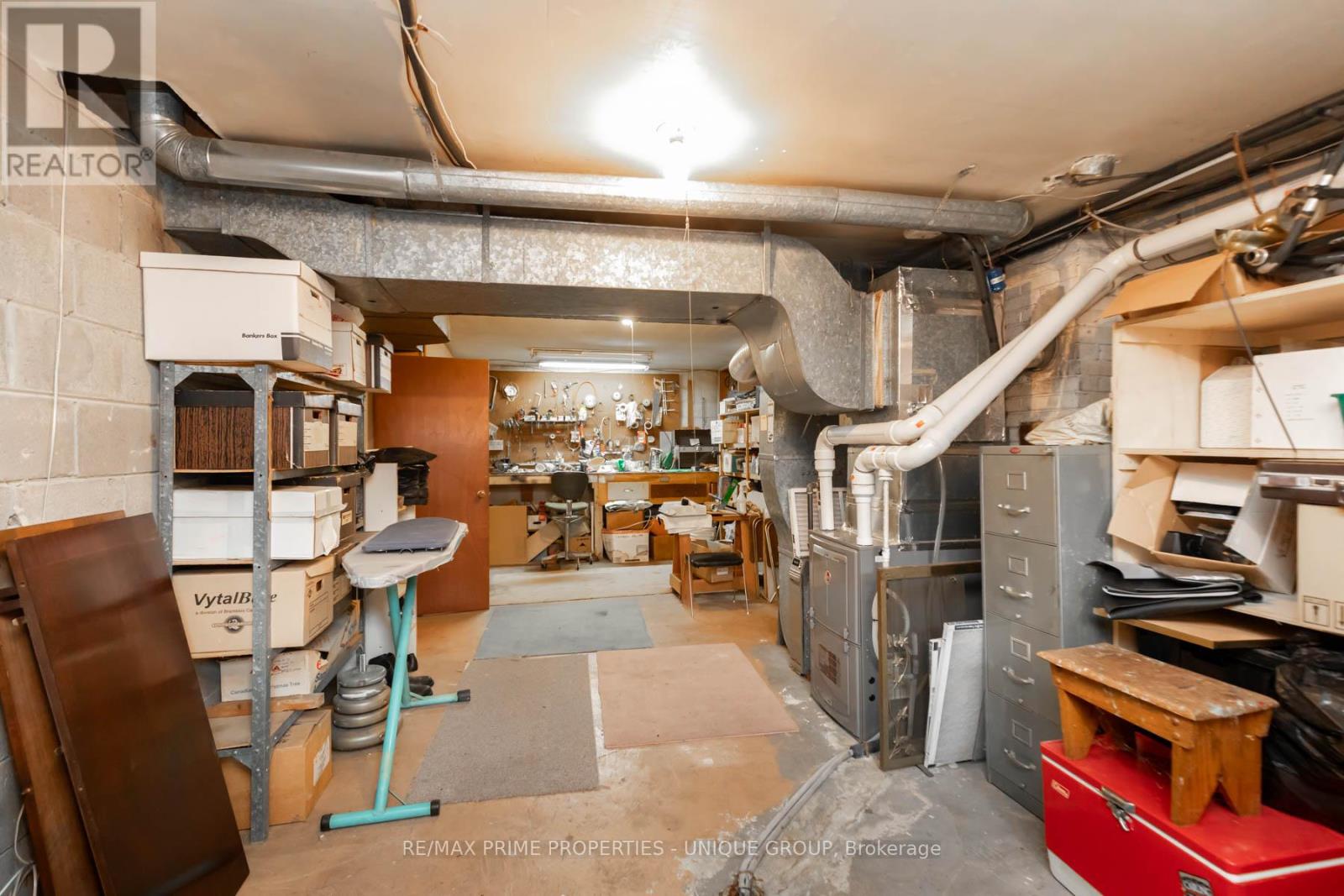 173 Ridley Boulevard, Toronto, Ontario  M5M 3M4 - Photo 38 - C13808256