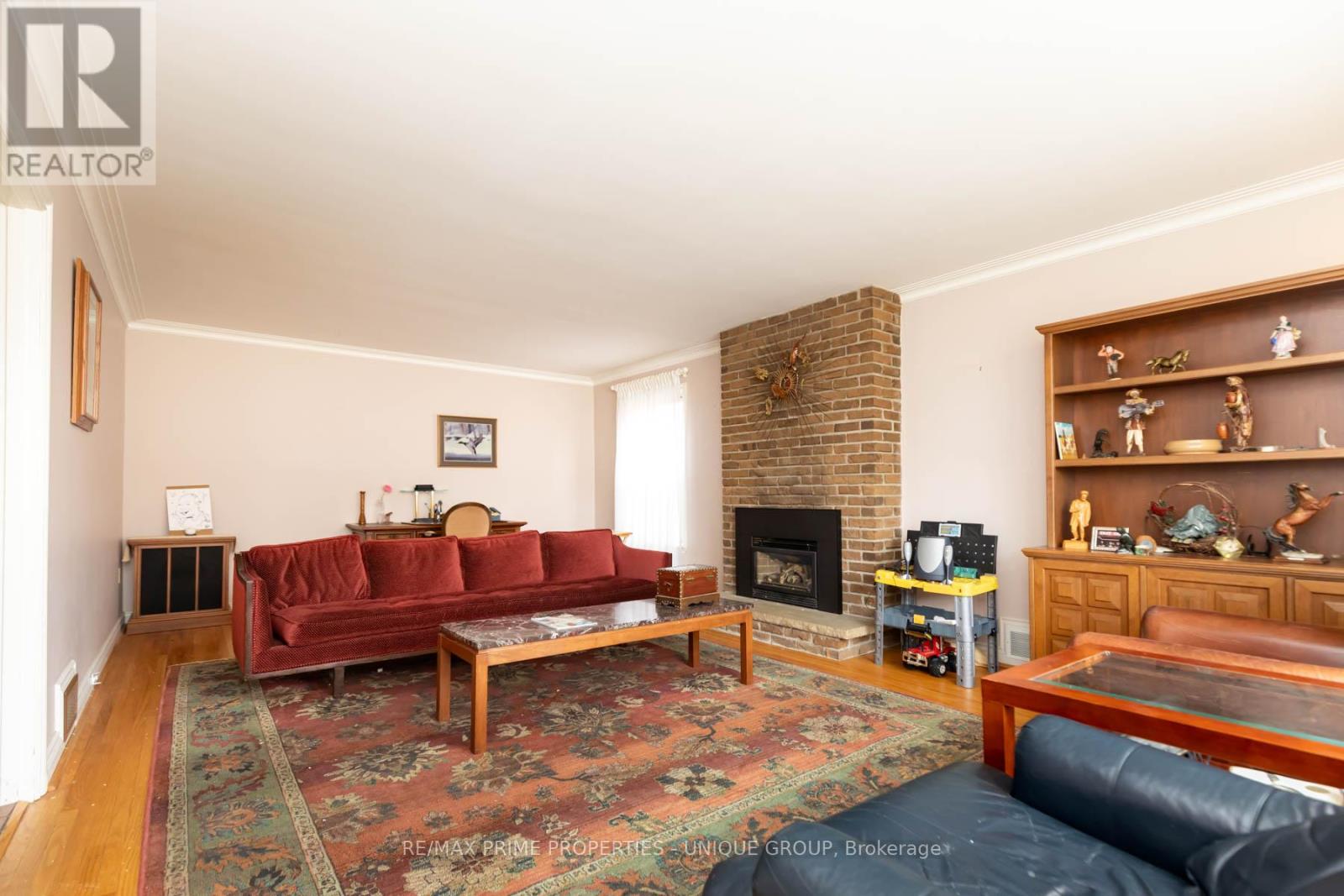 173 Ridley Boulevard, Toronto, Ontario  M5M 3M4 - Photo 5 - C13808256