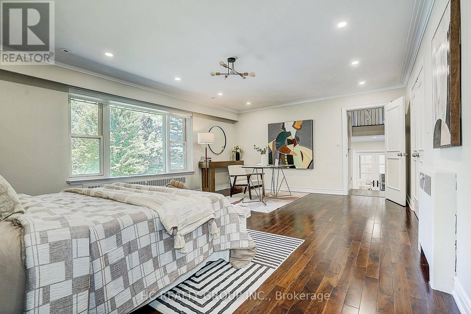 19 Lower Links Road, Toronto, Ontario  M2P 1H5 - Photo 20 - C13808274