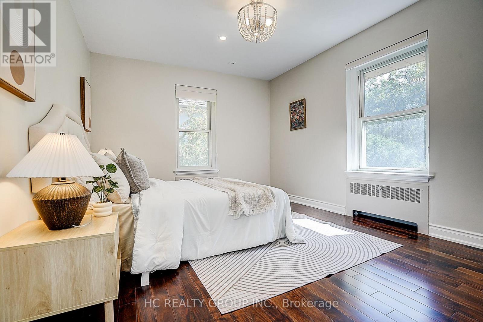 19 Lower Links Road, Toronto, Ontario  M2P 1H5 - Photo 32 - C13808274