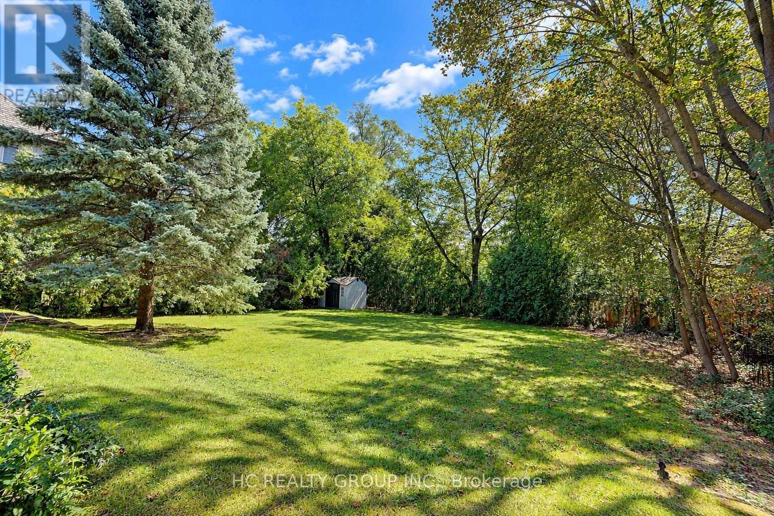 19 Lower Links Road, Toronto, Ontario  M2P 1H5 - Photo 43 - C13808274
