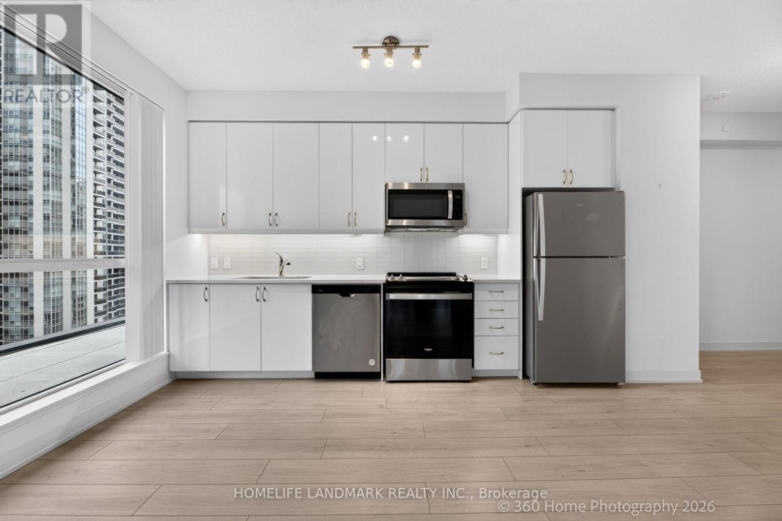 1008 - 4955 Yonge Street, Toronto, Ontario  M2N 0L8 - Photo 3 - C13808282