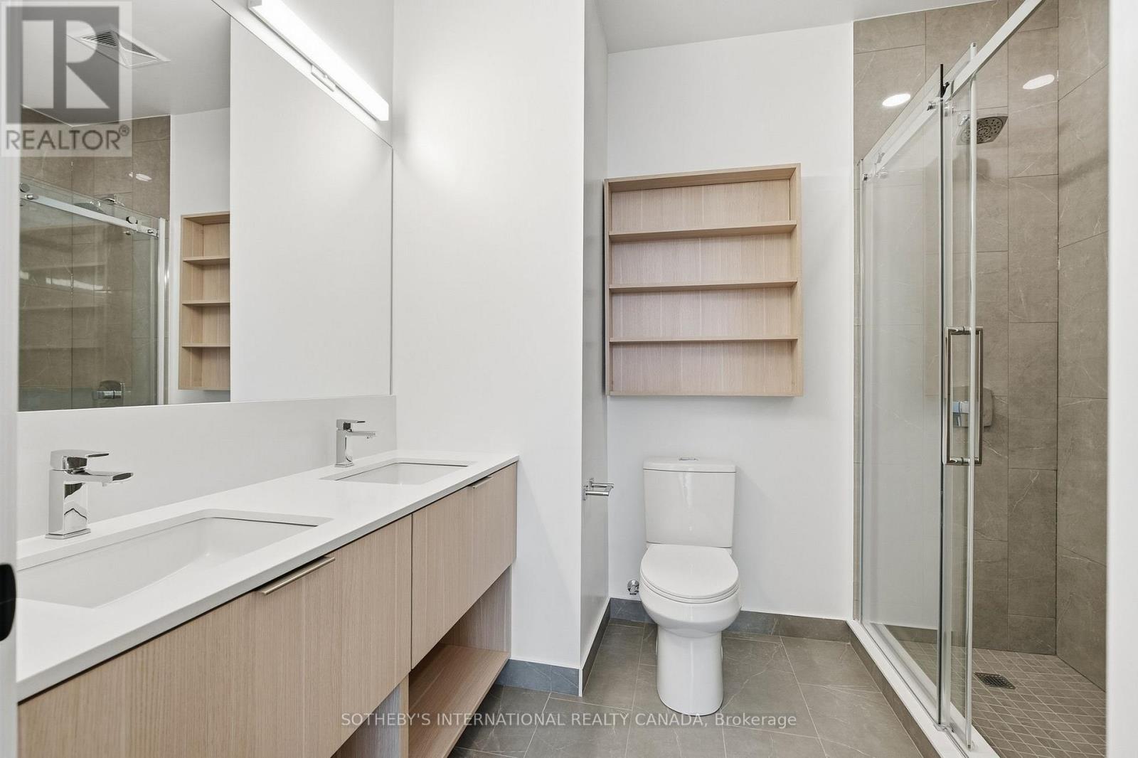 Ph14 - 88 Bathurst Street, Toronto, Ontario  M5V 0W8 - Photo 17 - C13808390