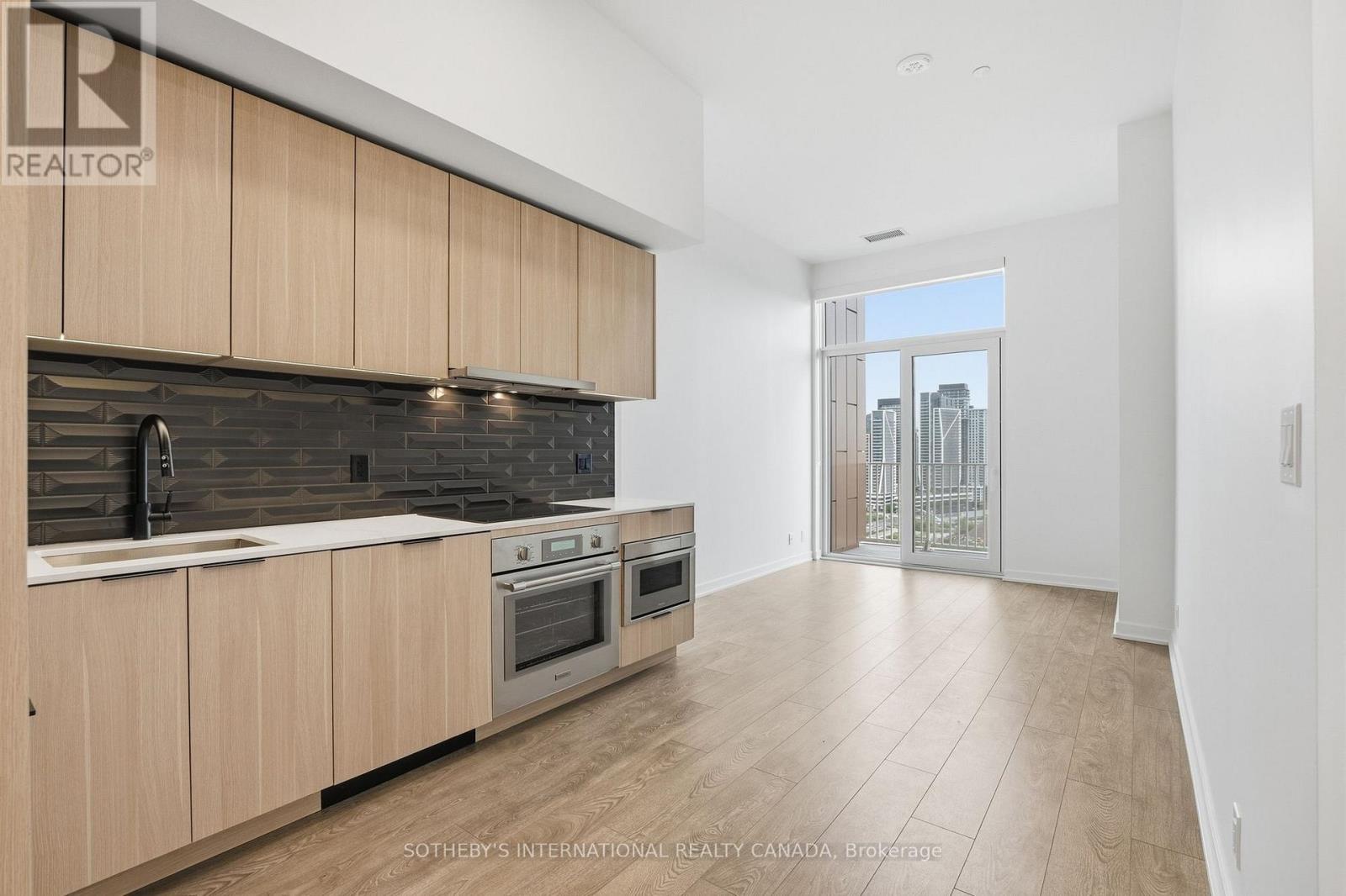 Ph14 - 88 Bathurst Street, Toronto, Ontario  M5V 0W8 - Photo 3 - C13808390