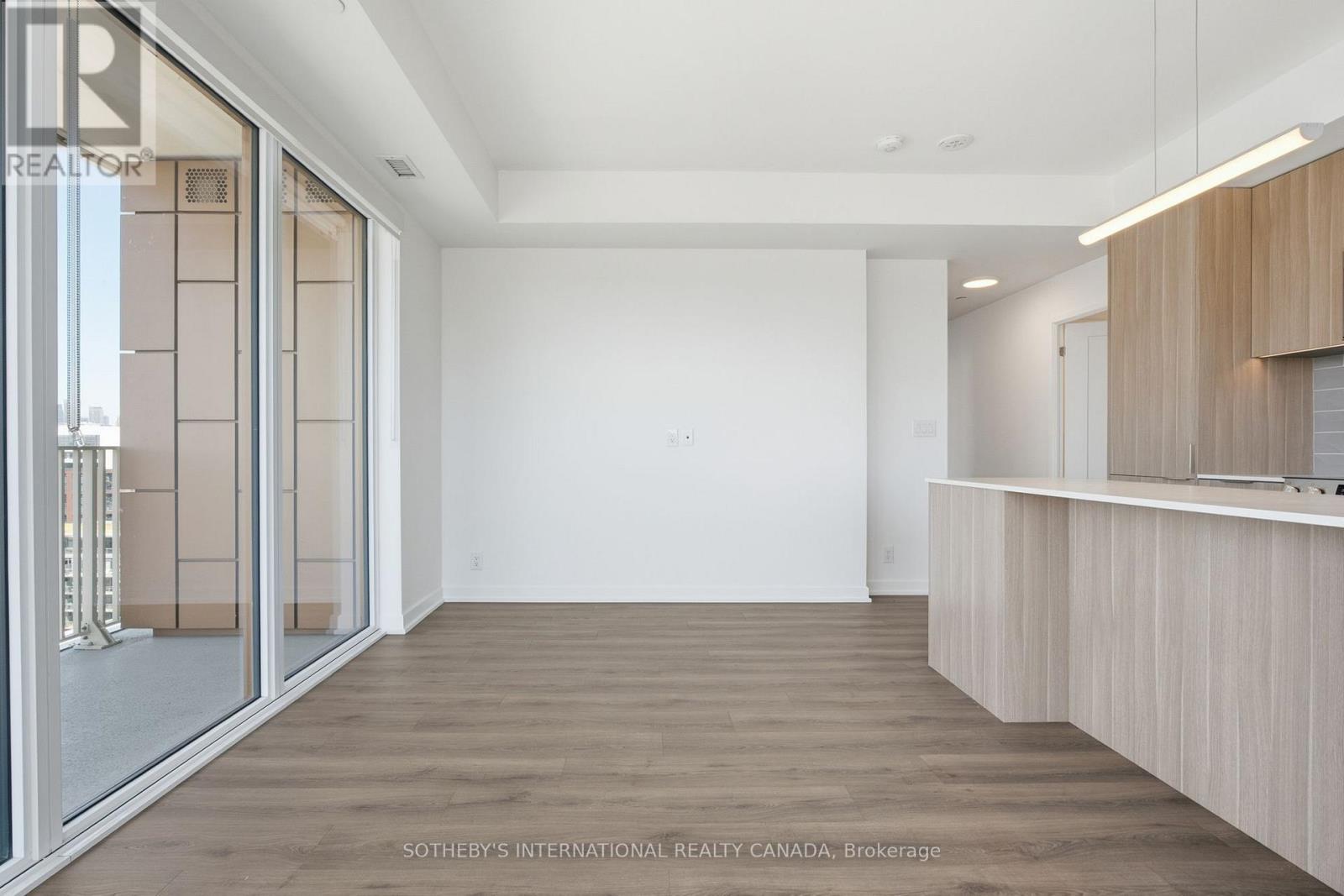 1703 - 88 Bathurst Street, Toronto, Ontario  M5V 0W8 - Photo 5 - C13808426