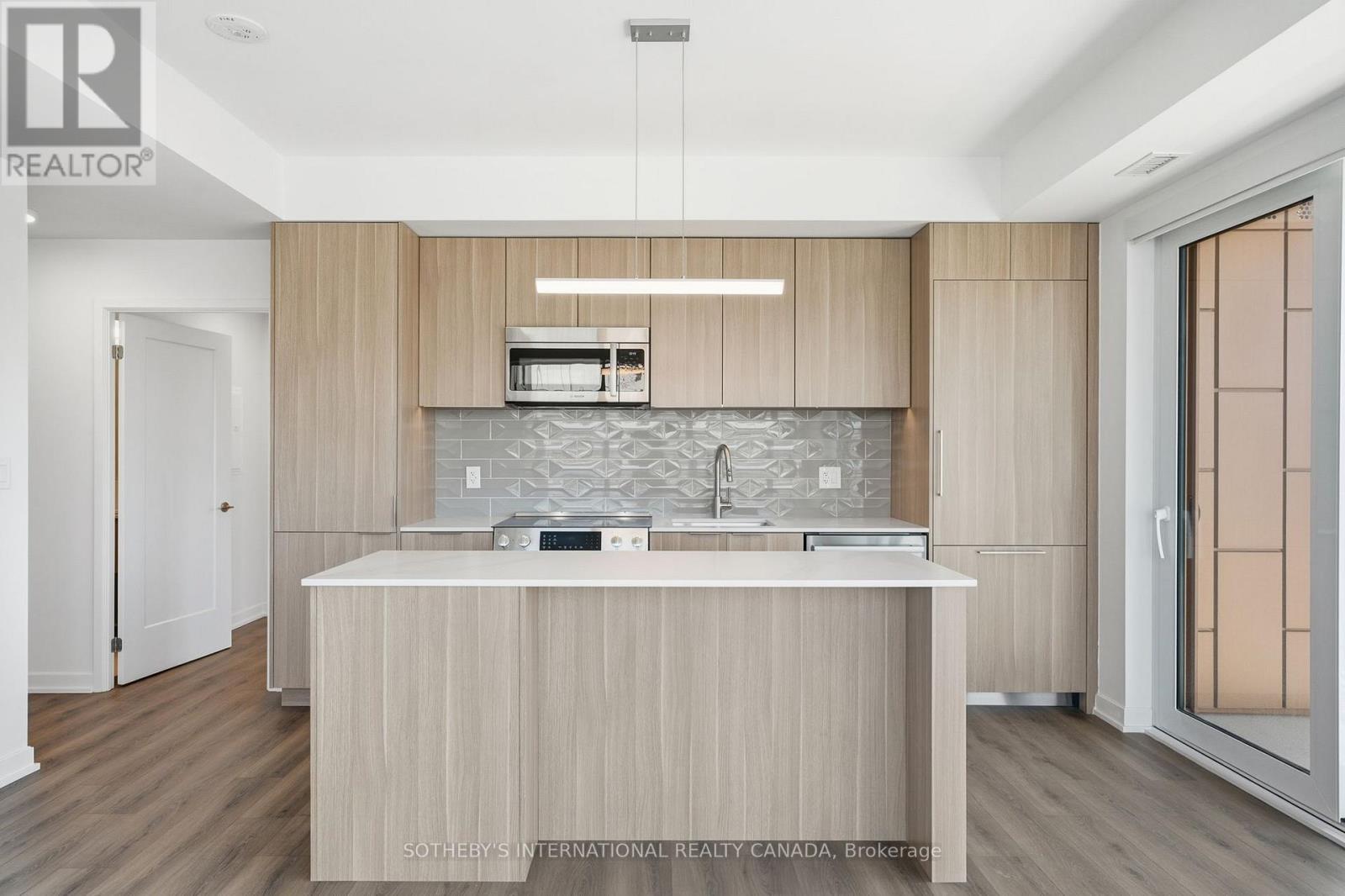 1703 - 88 Bathurst Street, Toronto, Ontario  M5V 0W8 - Photo 6 - C13808426