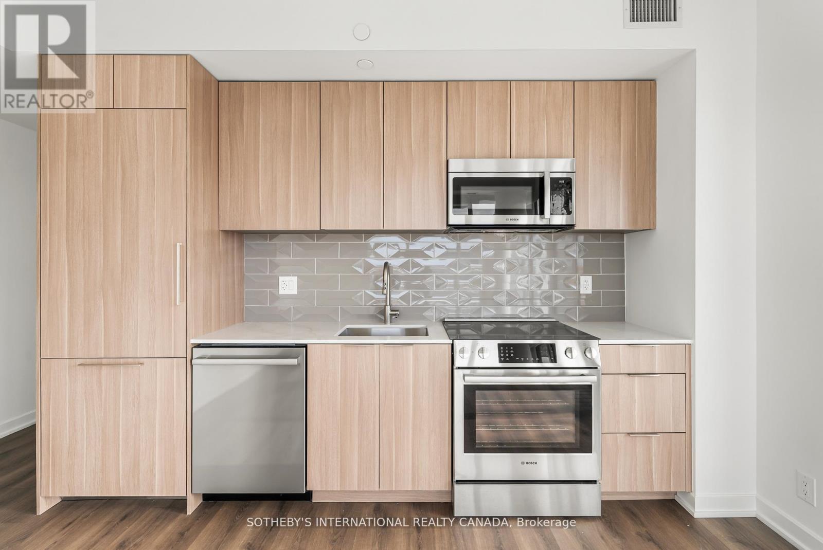 1217 - 88 Bathurst Street, Toronto, Ontario  M5V 0W8 - Photo 6 - C13808444