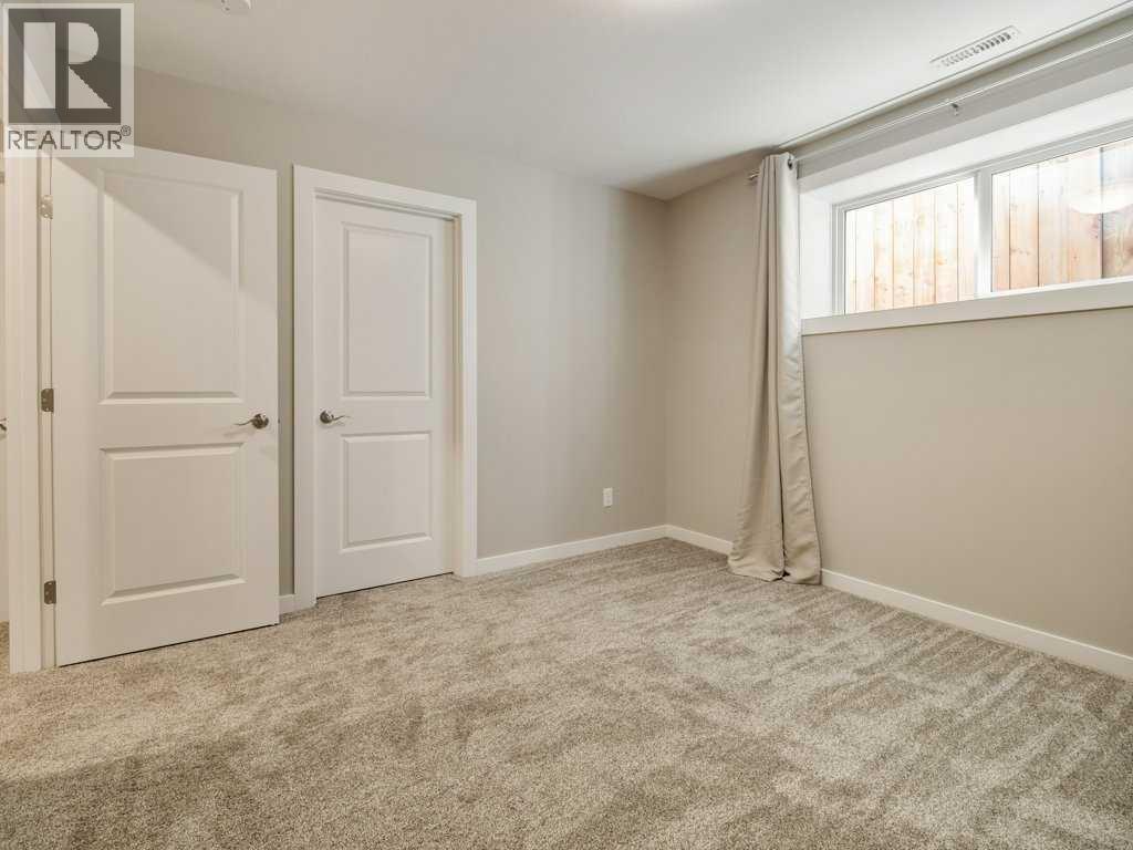324 Rivergrove Chase W