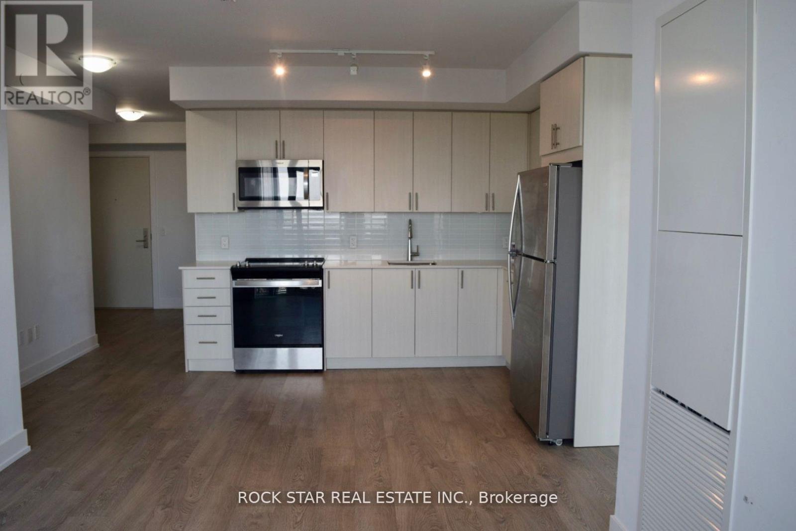 1817 - 2550 Simcoe Street N, Oshawa, Ontario  L1L 0R5 - Photo 12 - E13808240