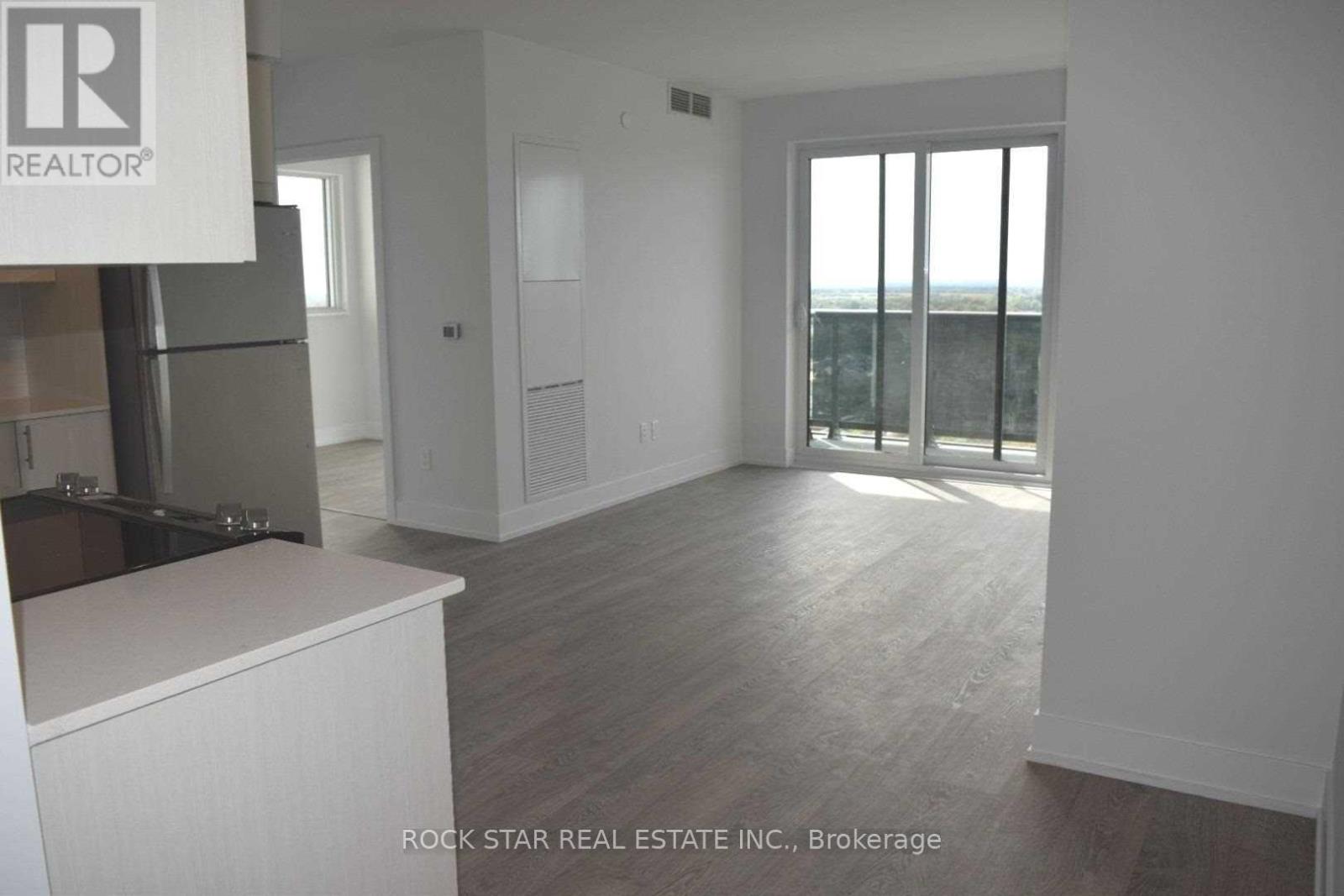 1817 - 2550 Simcoe Street N, Oshawa, Ontario  L1L 0R5 - Photo 8 - E13808240