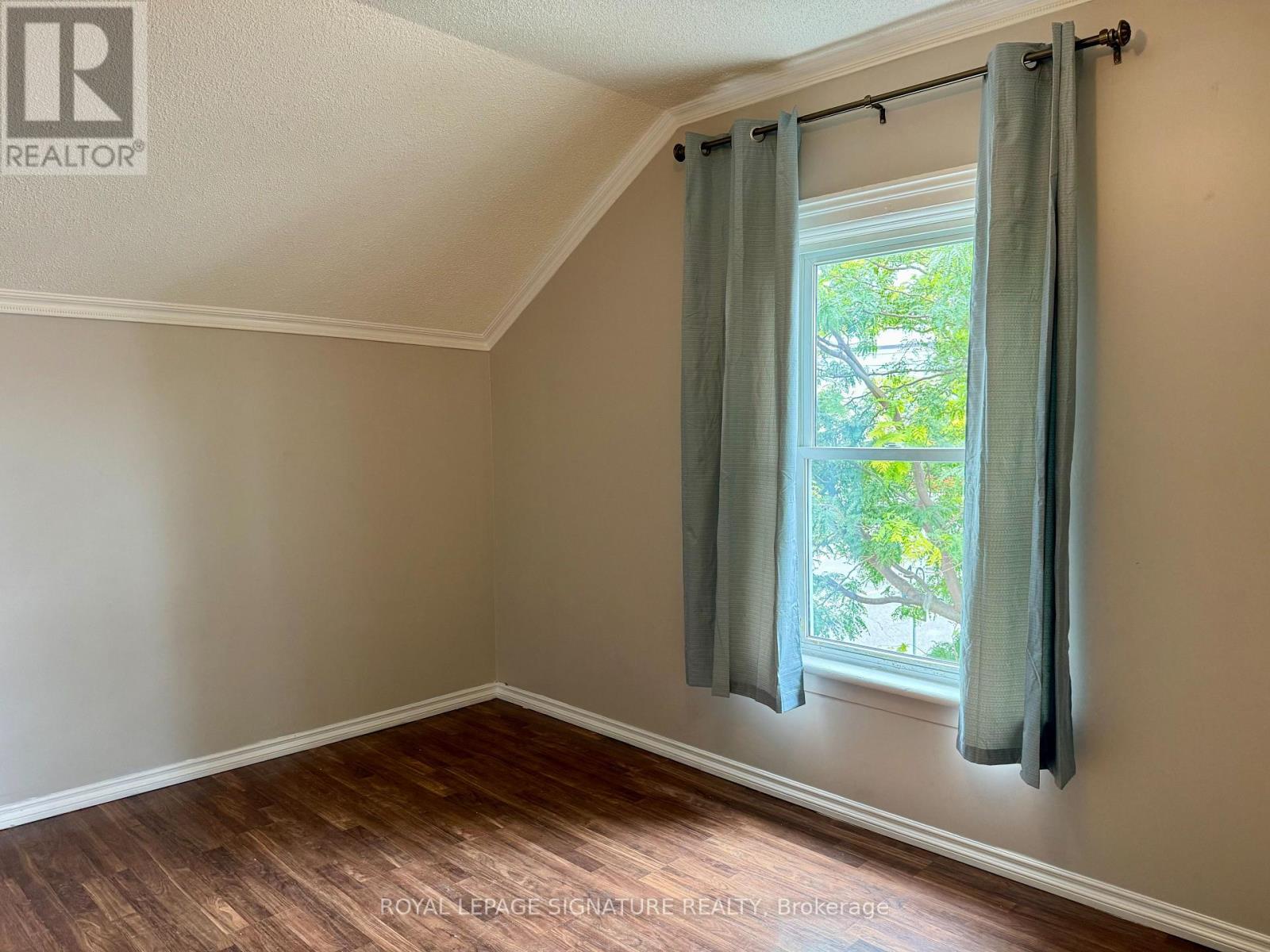 12 Hemlock Avenue, Oshawa, Ontario  L1H 1Y7 - Photo 13 - E13808276