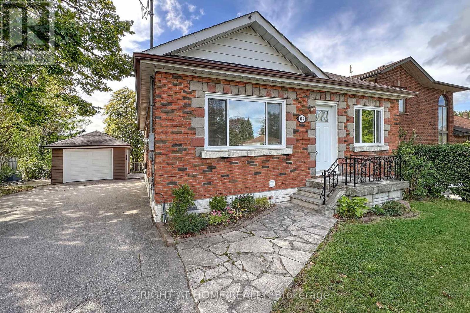 488 Cromwell Avenue, Oshawa, Ontario  L1J 4V2 - Photo 2 - E13808450