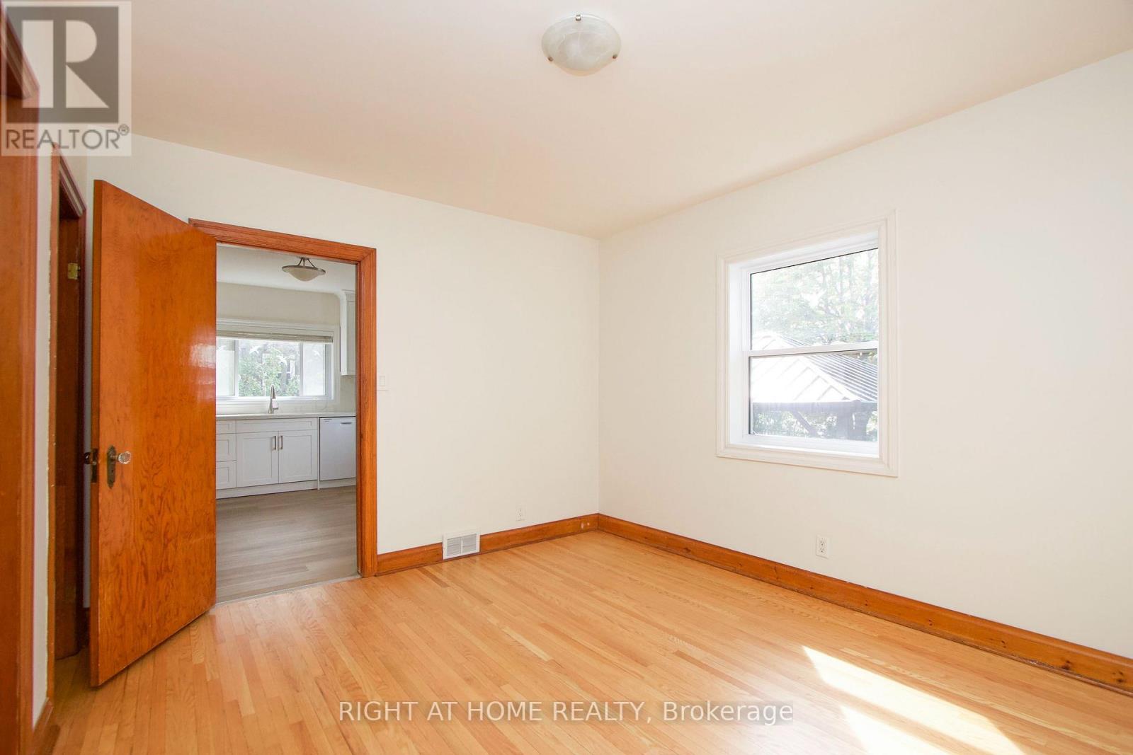 488 Cromwell Avenue, Oshawa, Ontario  L1J 4V2 - Photo 8 - E13808450