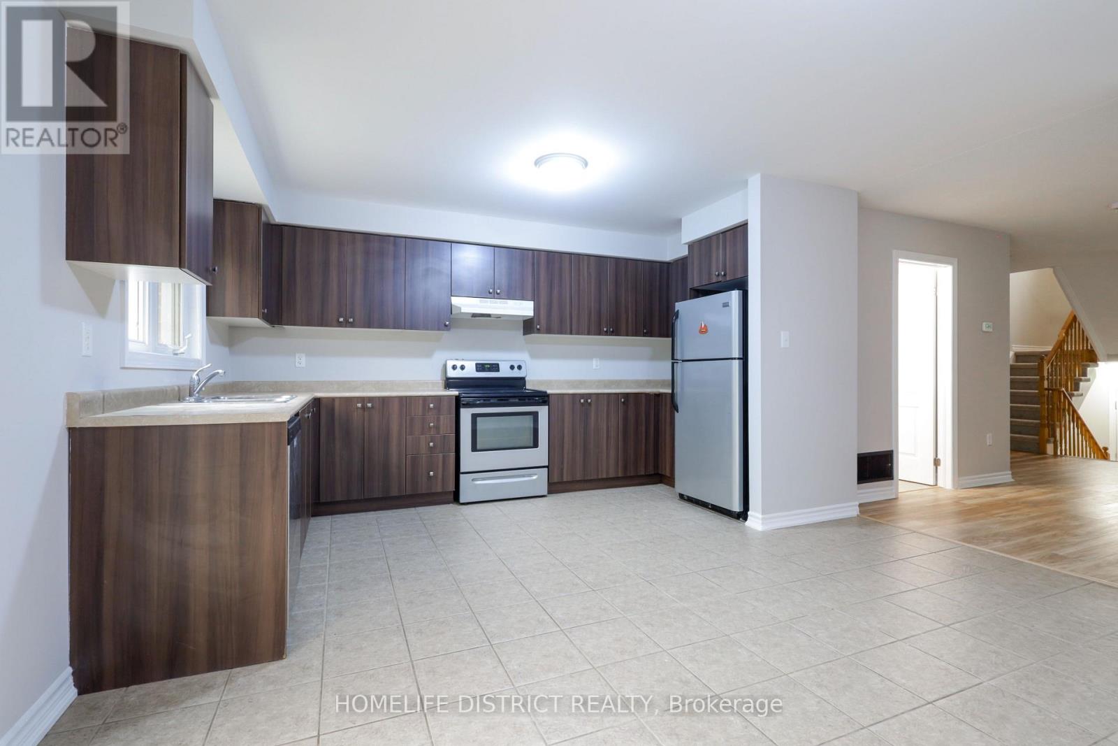 489 Mearns Avenue, Clarington, Ontario  L1C 5M5 - Photo 13 - E13808474