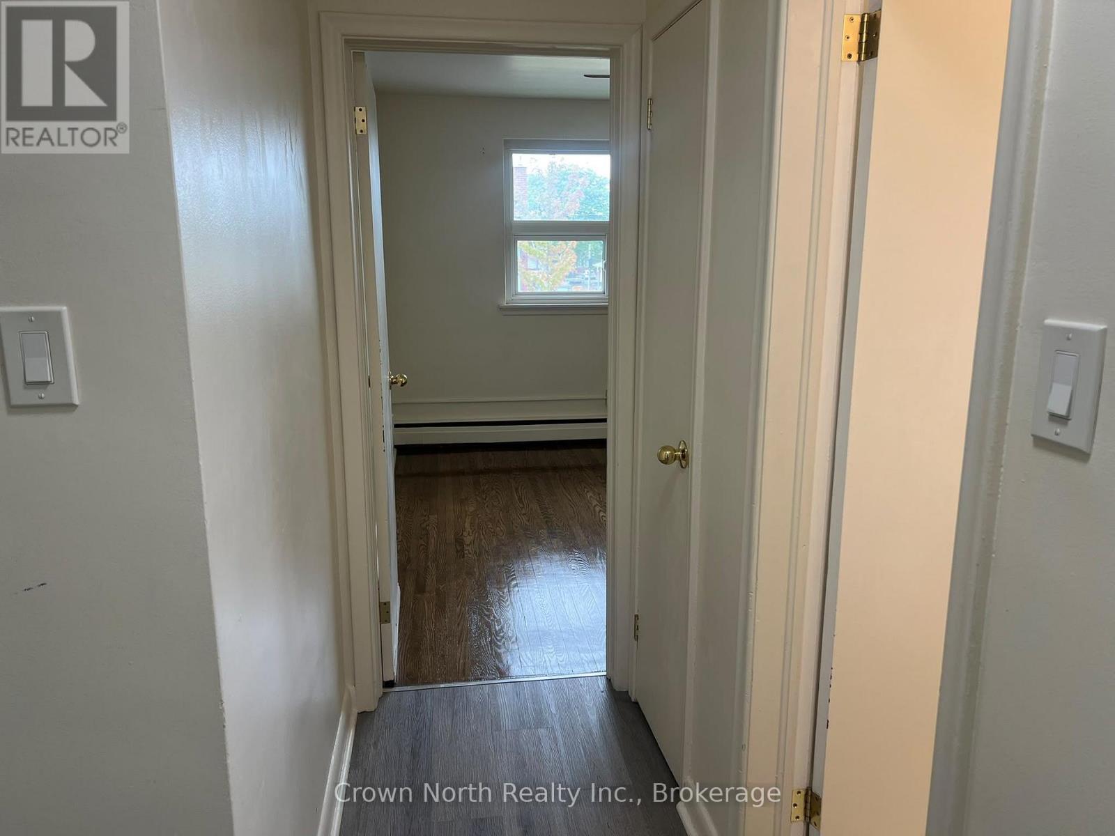 4 - 239 Montrave Avenue, Oshawa, Ontario  L1J 4R9 - Photo 5 - E13808520
