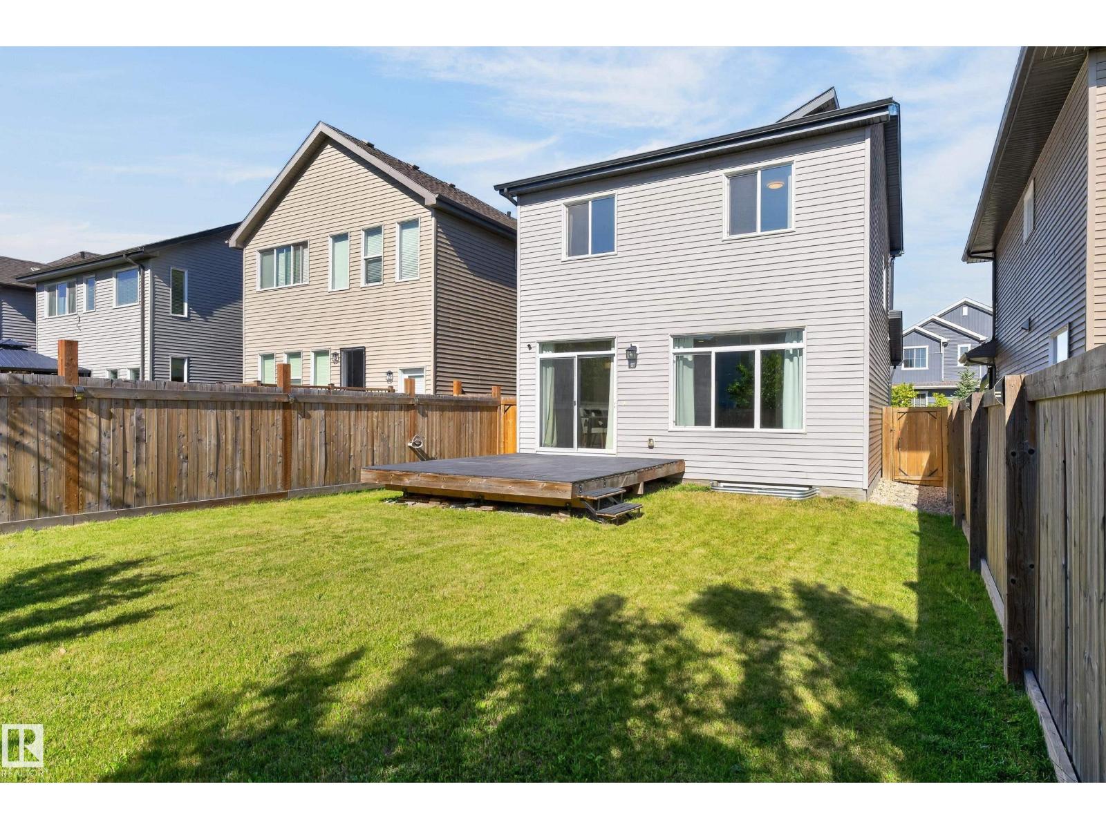 22519 96 AV NW
