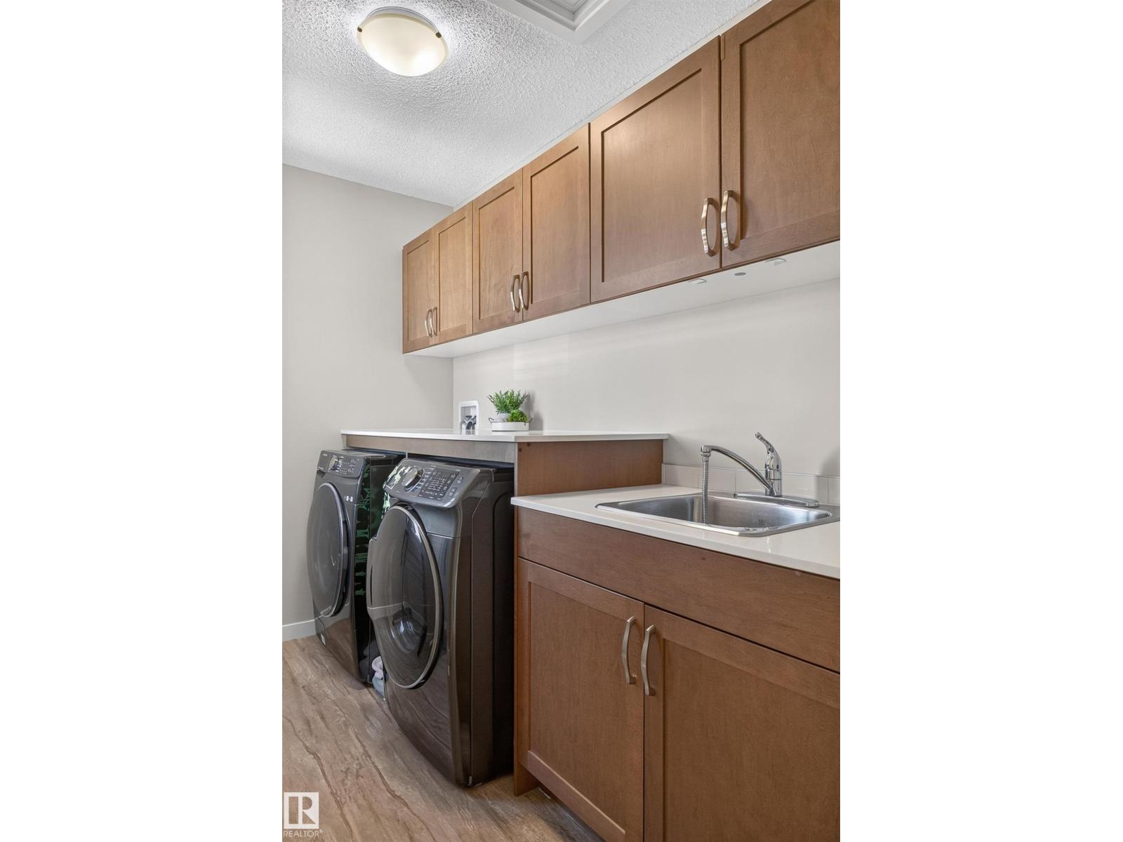 22519 96 AV NW